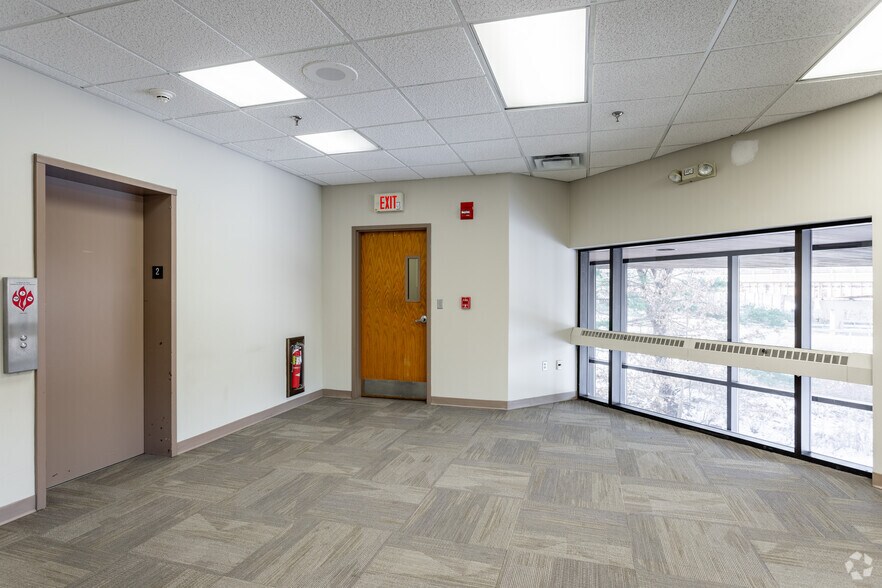 More Photos Of 599 Research Pky, Meriden Office For Sale