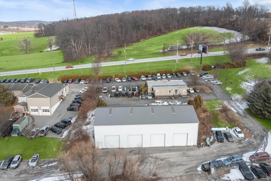 More Photos Of 4028 Hanover Pike, Manchester Auto Repair For Sale