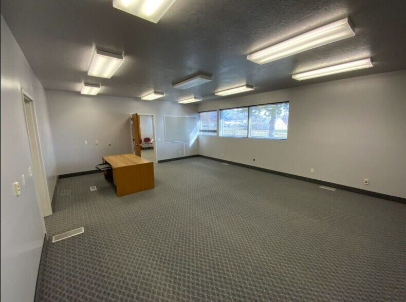 More Photos Of 1778 N State St, Orem Office For Sale