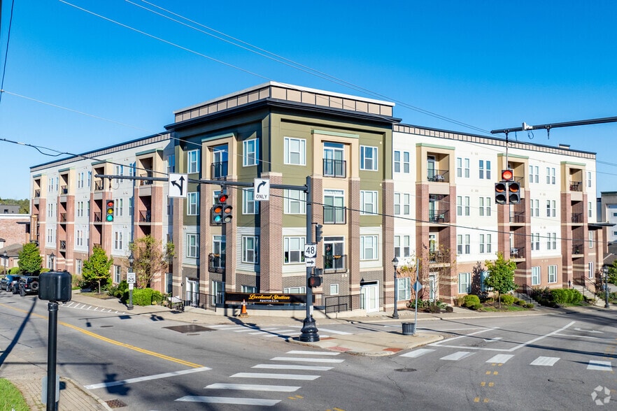 More Photos Of 110 S 2nd St, Loveland Apartments For Lease
