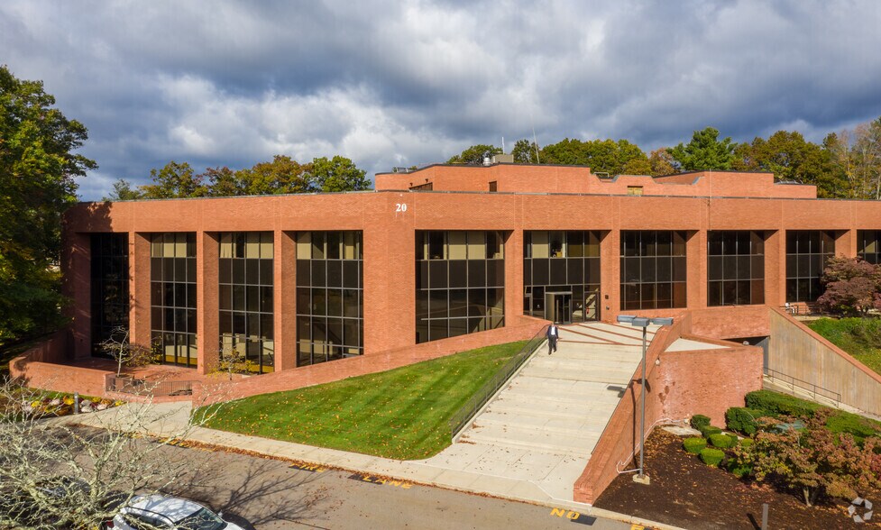 More Photos Of 20 Cabot Blvd, Mansfield Office For Lease