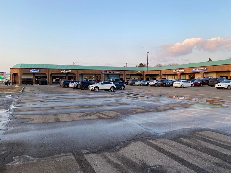 More Photos Of 3614-3674 Rochester Rd, Troy Unknown For Lease