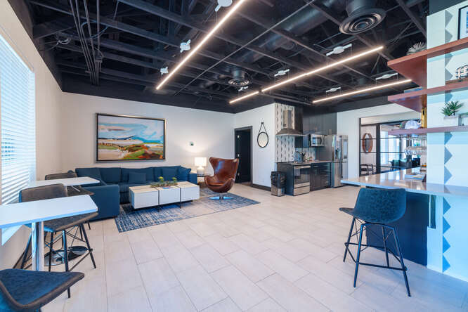 More Photos Of 8900 Business Park Dr, Austin Office For Sale
