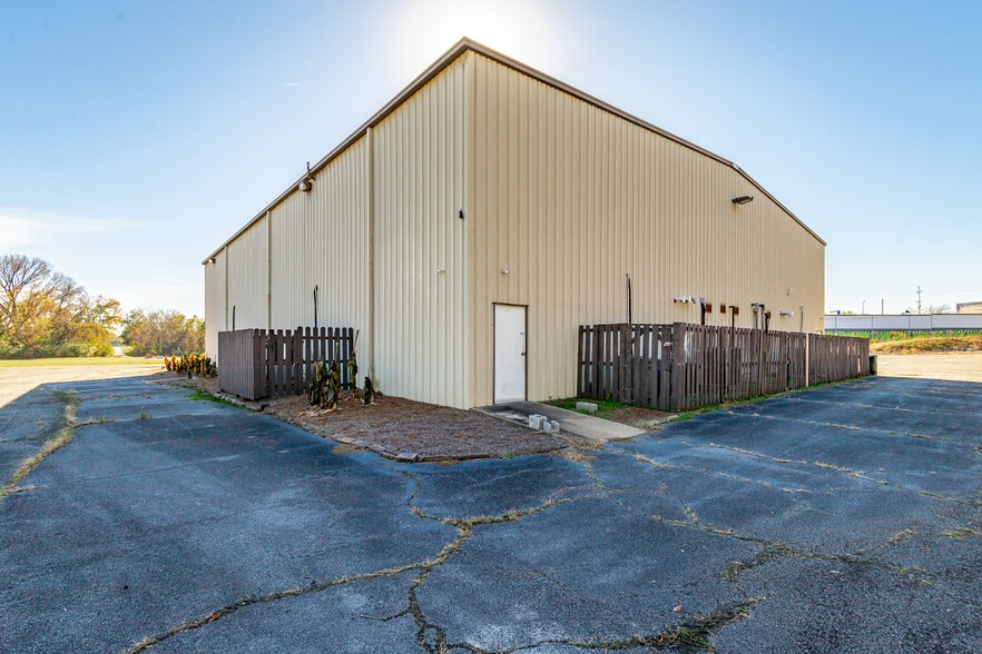 More Photos Of 4501 Oak Hill Rd, Chattanooga Religious Facility For Sale