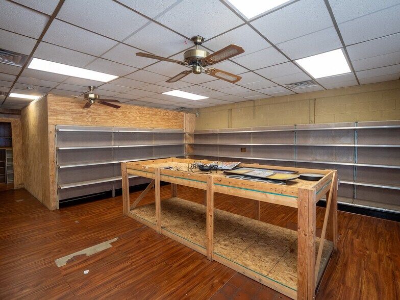 More Photos Of 400 S Air Depot Blvd, Oklahoma City Freestanding For Sale