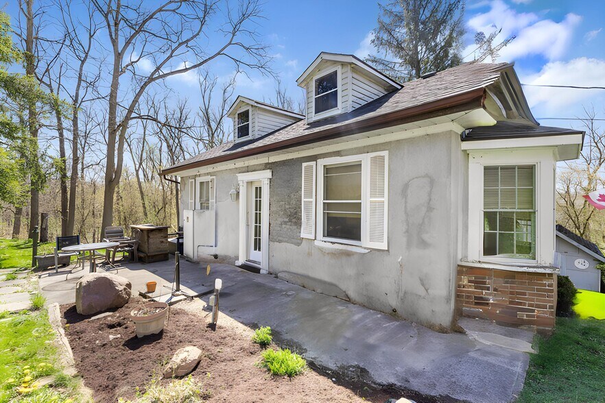 More Photos Of 36 Elgin St E, Conestogo Land For Sale