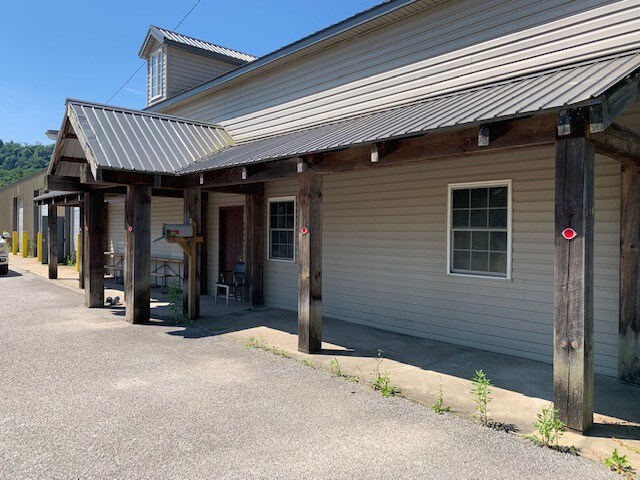 Primary Photo Of 54760 Neffs Bellaire Rd, Bellaire Warehouse For Lease