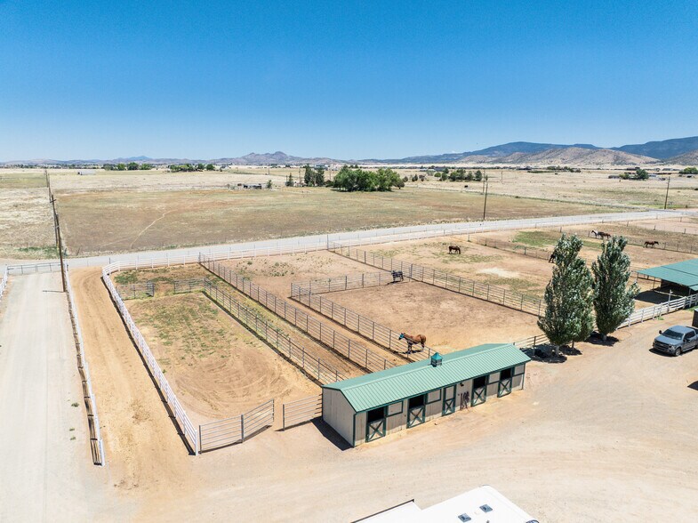 More Photos Of 7950 N Coyote Springs Rd, Prescott Valley Horse Stables For Sale