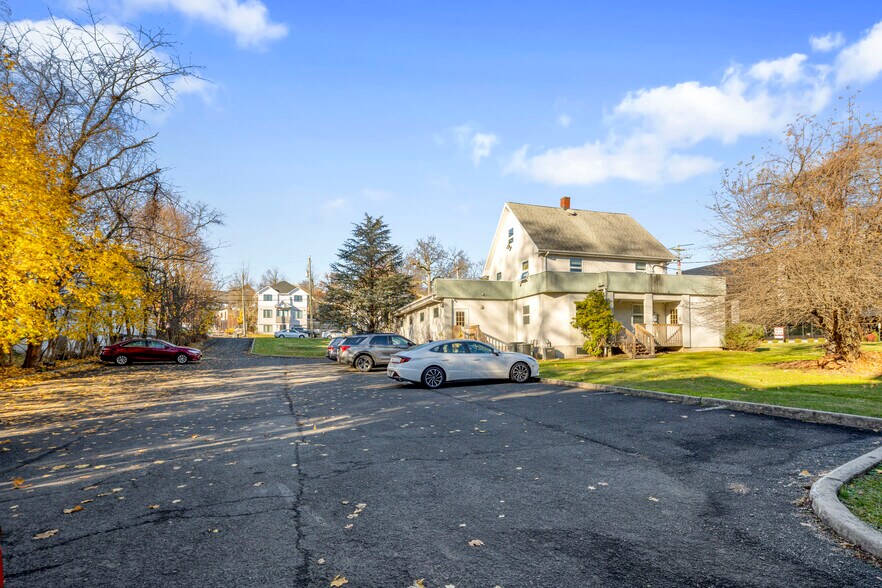 More Photos Of 295 W Route 59, Spring Valley Office Residential For Sale