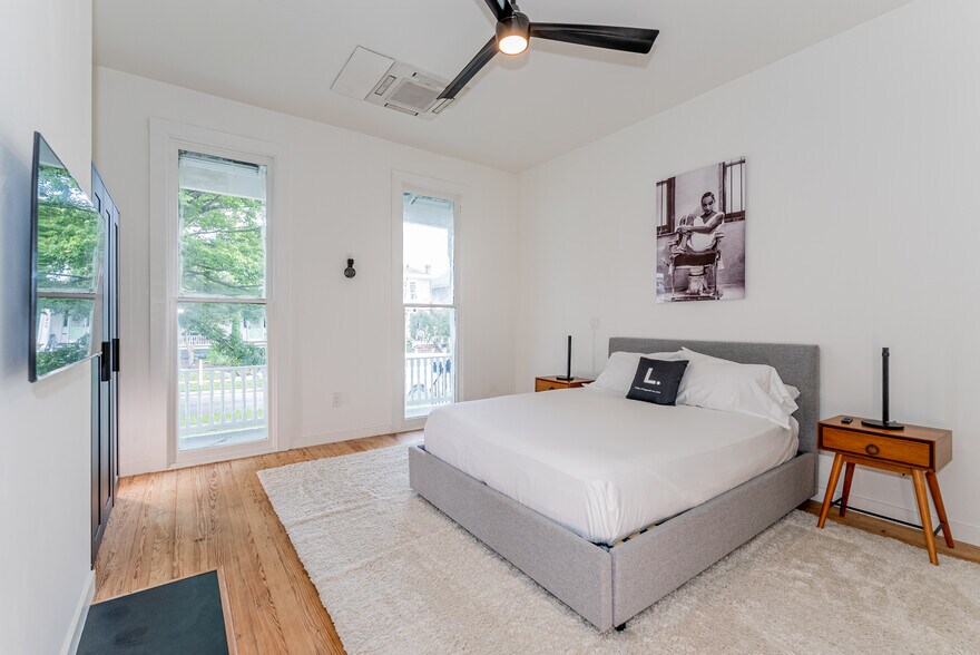 More Photos Of 2810 Griffin Ave, Richmond Apartments For Sale