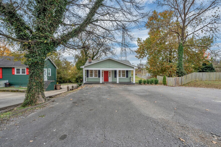 More Photos Of 1102 Kirkland Avenue, Nashville Office Residential For Lease
