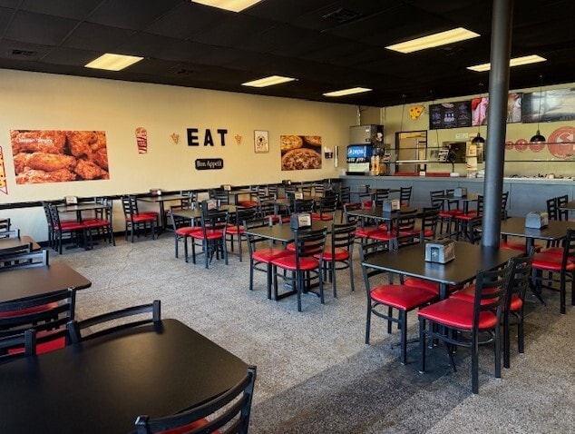 More Photos Of 140 E Main St, Pawhuska Storefront Retail Office For Sale