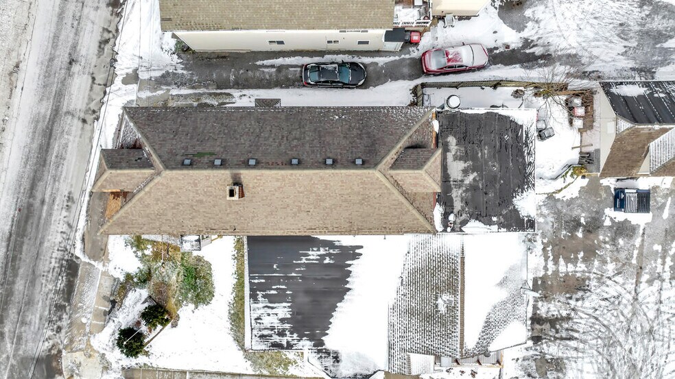 More Photos Of 16 Ellicott Pl, Depew Restaurant For Sale