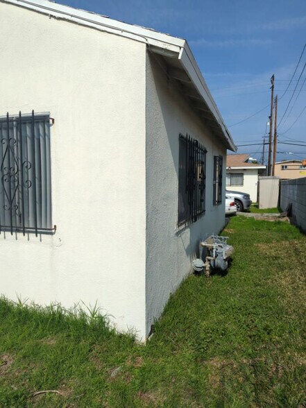More Photos Of 11100 Lower Azusa Rd, El Monte Apartments For Sale