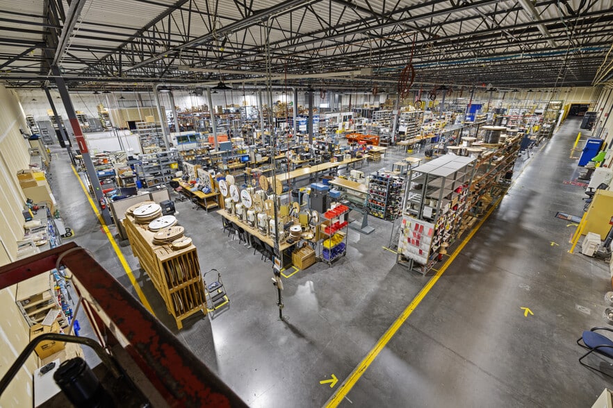 More Photos Of 9787 Green Park Industrial Dr, Saint Louis Manufacturing For Lease