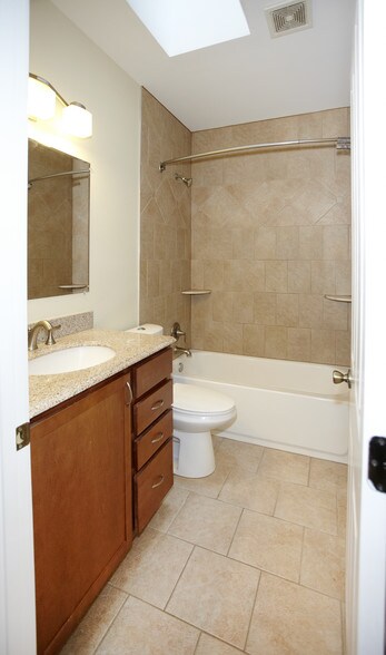 More Photos Of 39 S Stricker St, Baltimore Multifamily For Sale