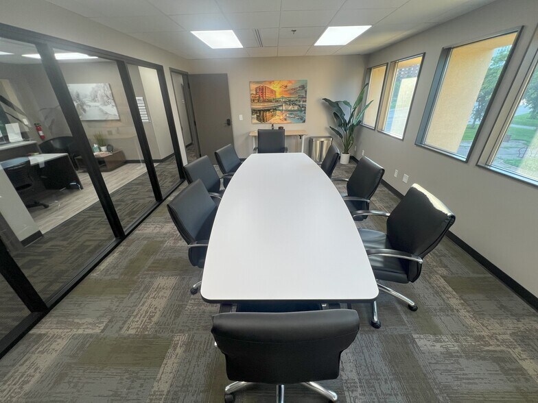 More Photos Of 300 3rd Ave SE, Rochester Medical For Sale