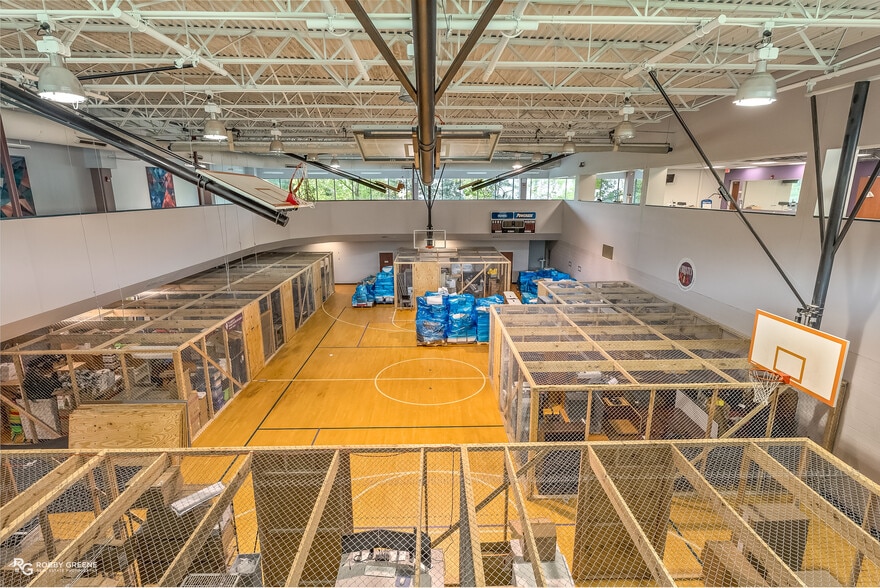 More Photos Of 9425 Healthplex Dr, Shreveport General Retail For Sale