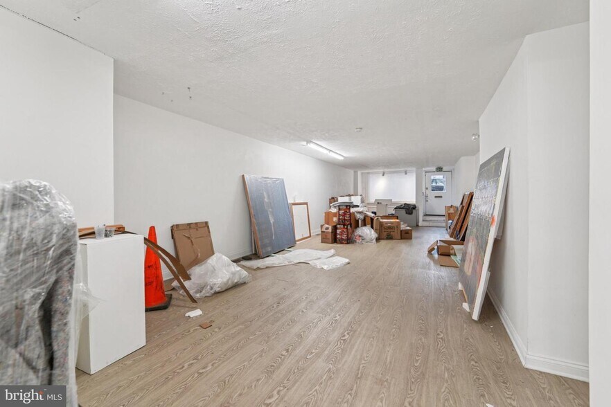 More Photos Of 523 N Charles St, Baltimore Office For Lease