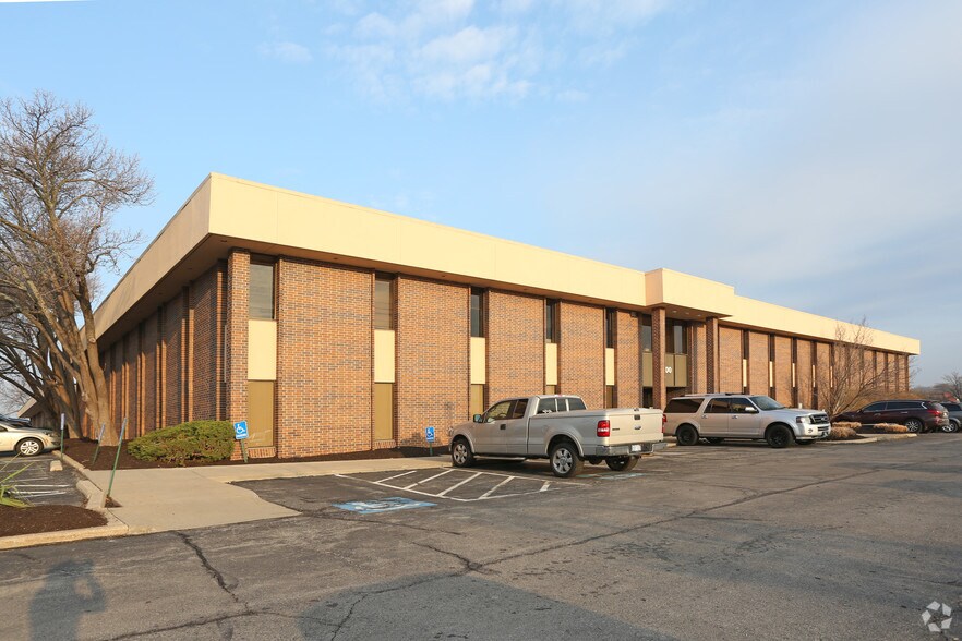 Primary Photo Of 10500 Barkley St, Overland Park Office For Sale