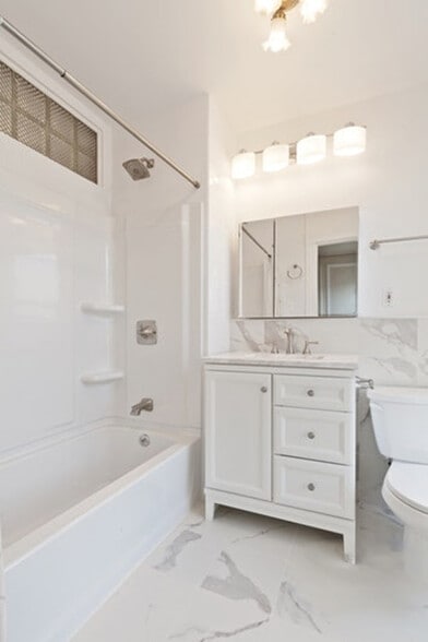 More Photos Of 28 8th Ave, Brooklyn Apartments For Sale