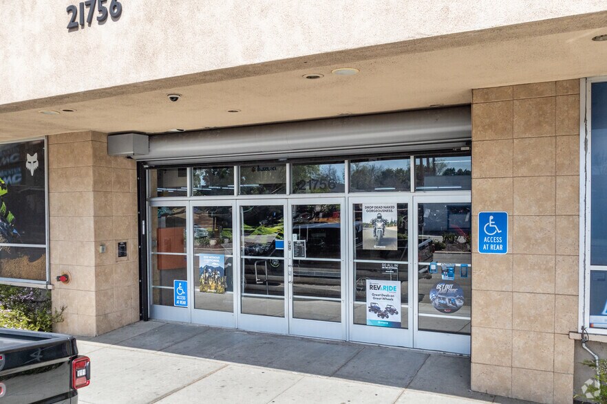 More Photos Of 21756-21758 Foothill Blvd, Hayward General Retail For Sale