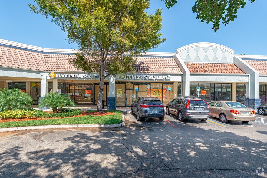 More Photos Of 10155 W Oakland Park Blvd, Sunrise Freestanding For Lease