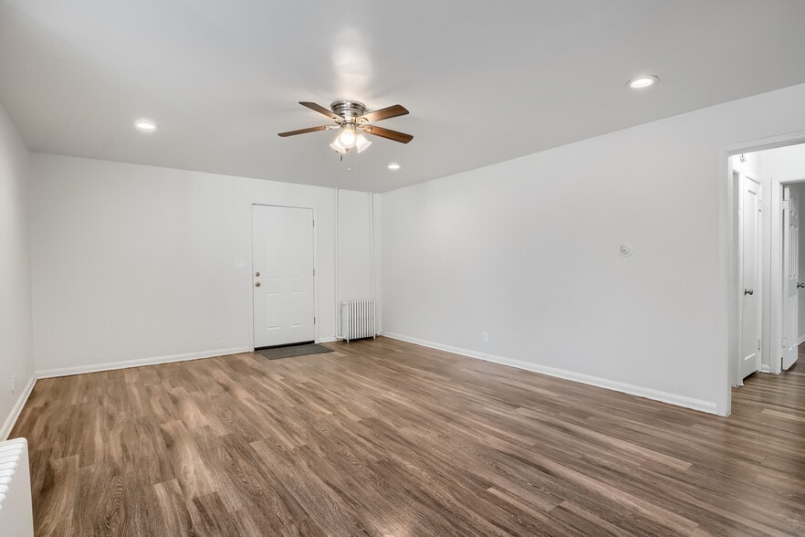 More Photos Of 493-495 Fulton St, Aurora Apartments For Sale