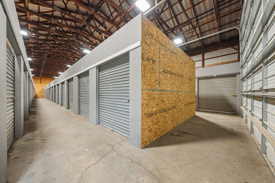 More Photos Of 14 North St, Oneonta Self Storage For Sale