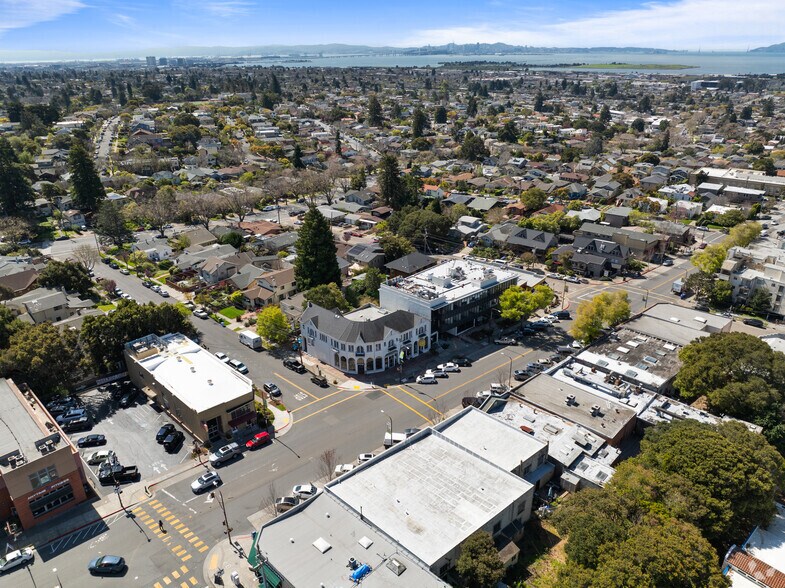 More Photos Of 1758-1760 Solano Ave, Berkeley Storefront Retail Office For Sale