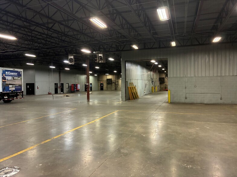 More Photos Of 3995 Pine Ln SE, Bessemer Manufacturing For Lease