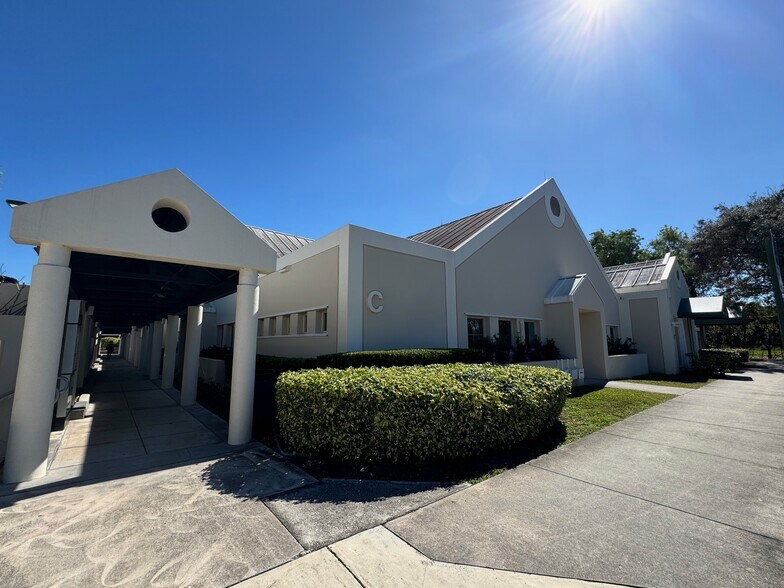 More Photos Of 7800 SW 87th Ave, Miami Unknown For Lease