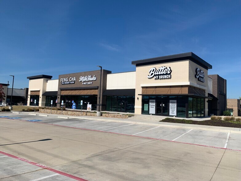 More Photos Of 845 E NW Hwy, Grapevine Storefront For Lease