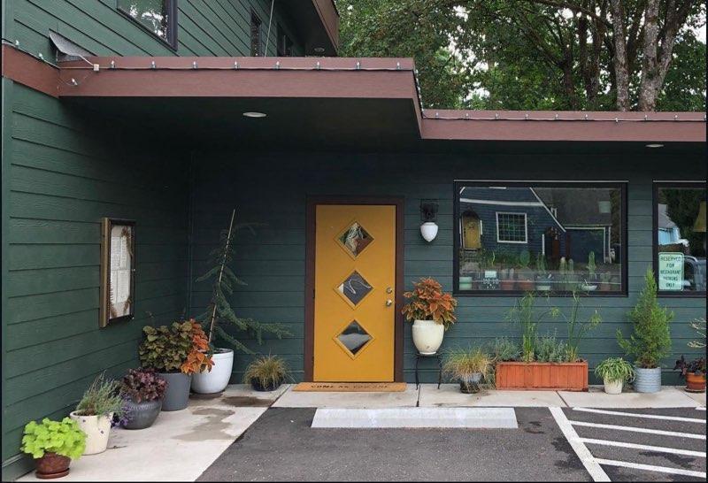 More Photos Of 3533 NE Everett St, Camas Restaurant For Sale