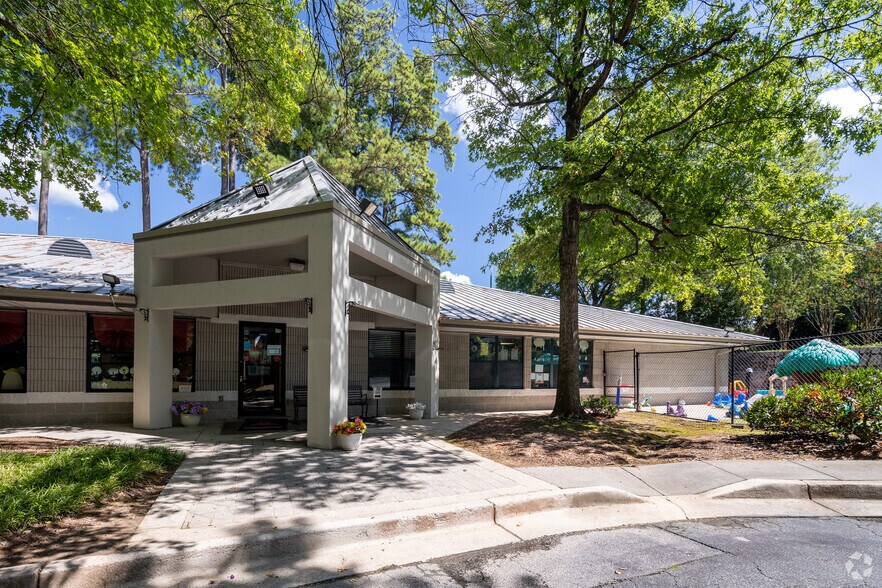 More Photos Of 6 Concourse Pky NE, Atlanta Unknown For Lease