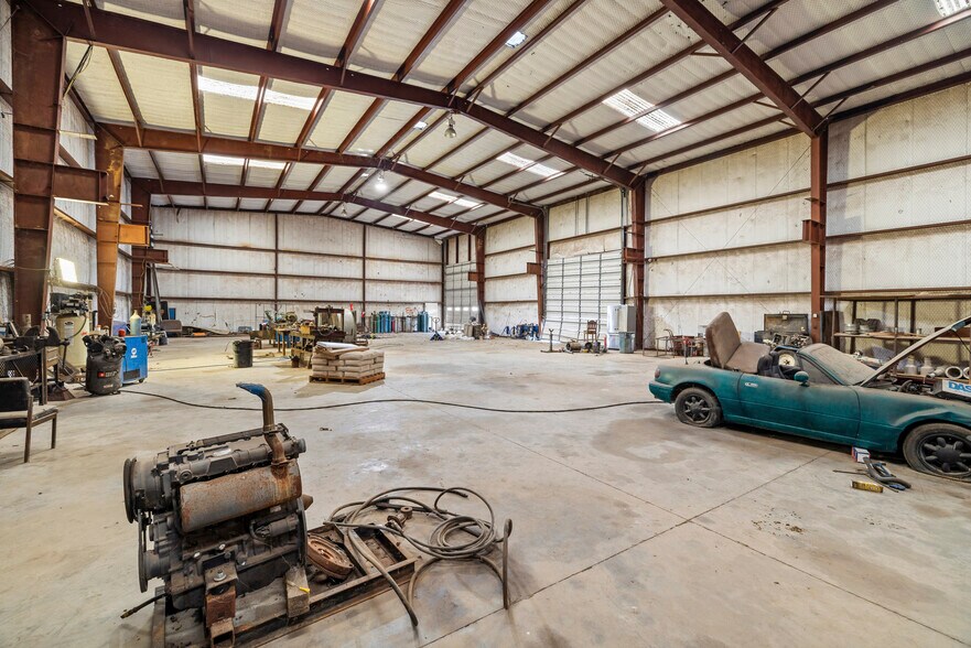 More Photos Of 5678 FM 1249 E, Kilgore Industrial For Sale