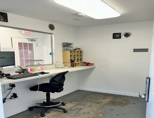 More Photos Of 3842 S Orange Blossom Trl, Orlando Hotel For Sale