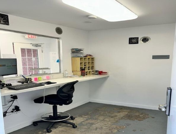 More Photos Of 3842 S Orange Blossom Trl, Orlando Hotel For Sale