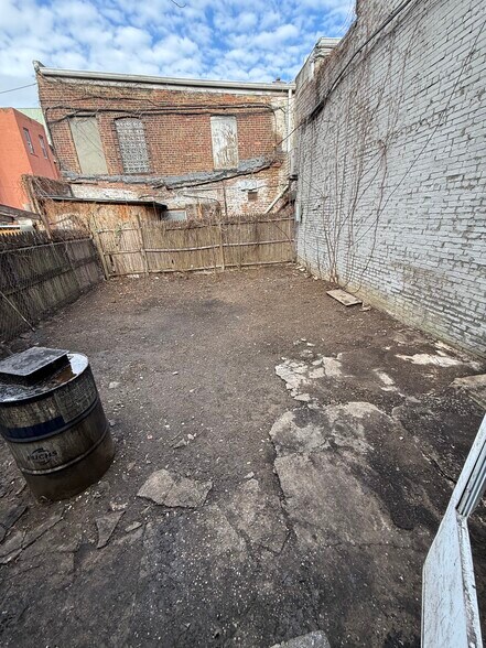 More Photos Of 513 Grand St, Brooklyn General Retail For Lease