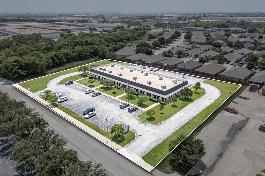 More Photos Of 2701 Osler Dr, Grand Prairie Medical For Sale
