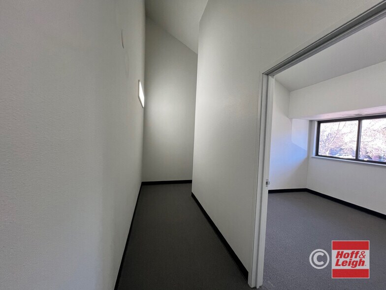 More Photos Of 6438-6444 S Quebec St, Centennial Office For Sale