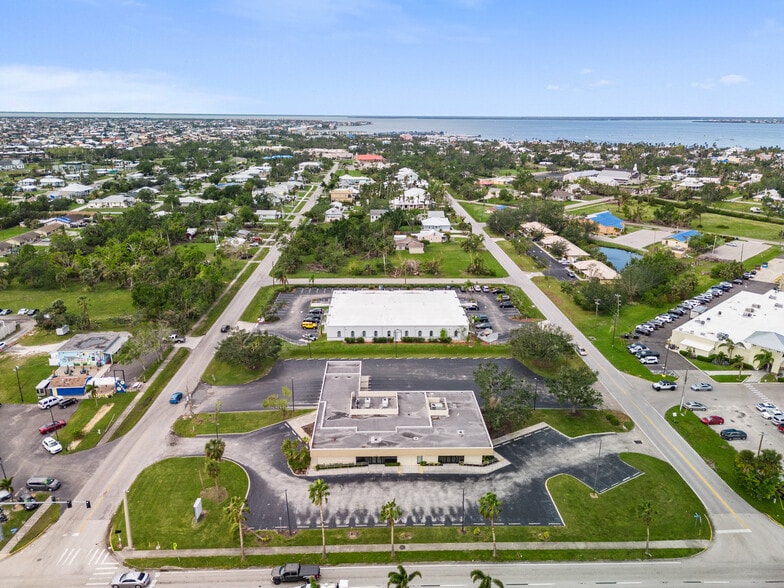 More Photos Of 150 W McKenzie St, Punta Gorda Medical For Lease