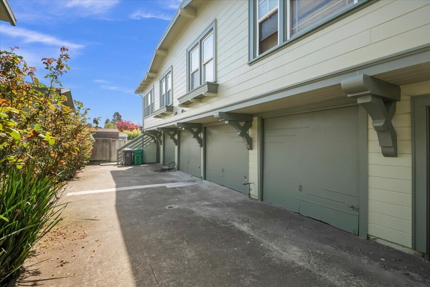 More Photos Of 1504-1514 10th St, Berkeley Apartments For Sale