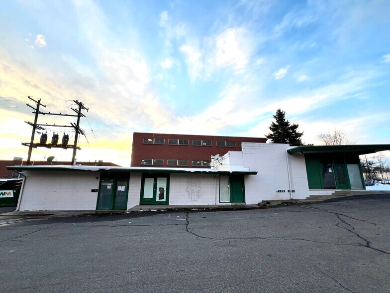 More Photos Of 8700 W Colfax Ave, Lakewood Medical For Lease