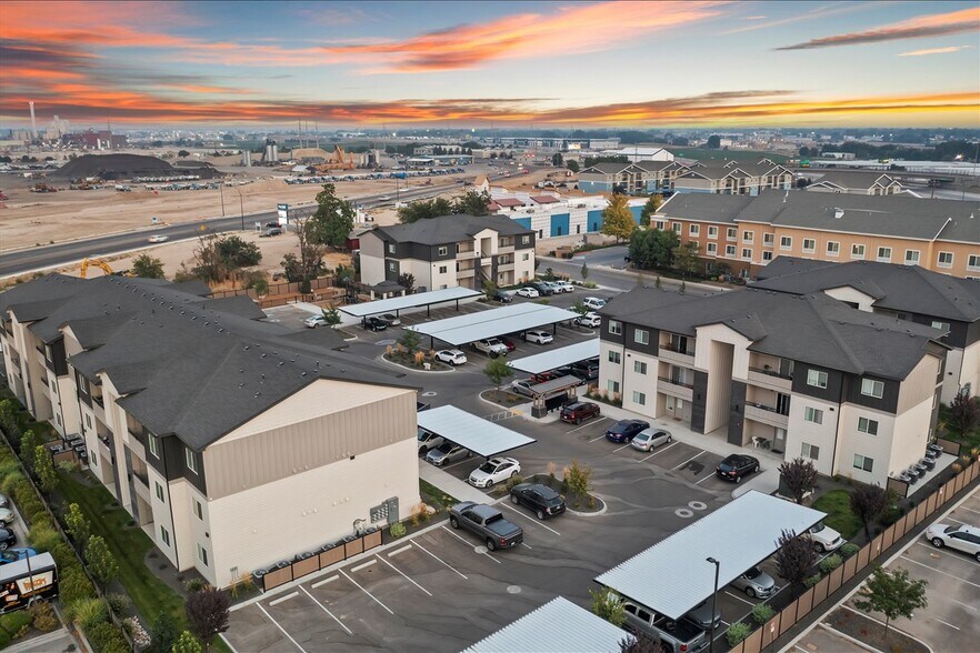 More Photos Of 9926 W Sand Hill Dr, Nampa Apartments For Sale