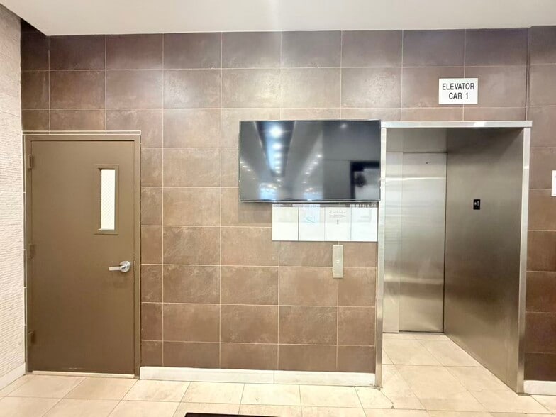 More Photos Of 53 ELIZABETH St, New York Office Residential For Sale
