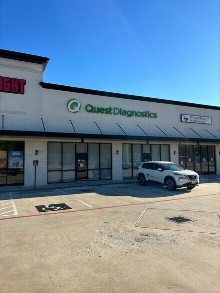 More Photos Of 930 FM 1960 Rd, Houston Freestanding For Lease