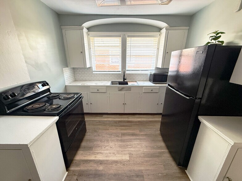 More Photos Of 2338 Oak St, Jacksonville Apartments For Sale