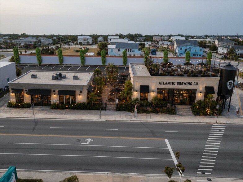 Primary Photo Of 2006 S Atlantic Ave, Daytona Beach Shores Freestanding For Sale