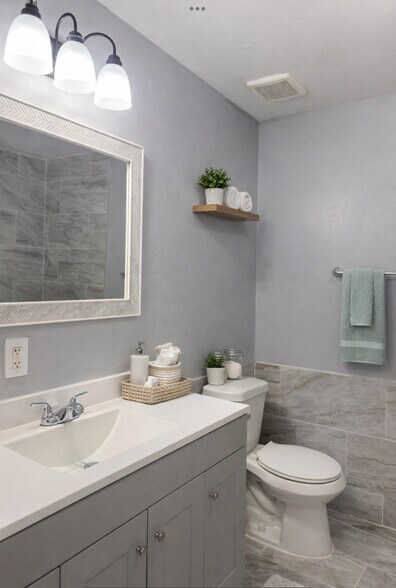 More Photos Of 4515 Oxford St, Houston Apartments For Sale